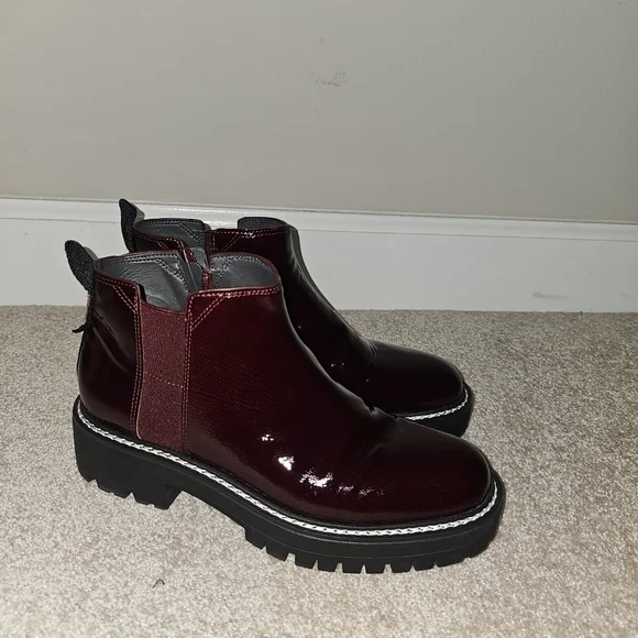 Sarto Burgundy Patent Leather Lug Sole Chelsea Boots 7M - Picture 2 of 8